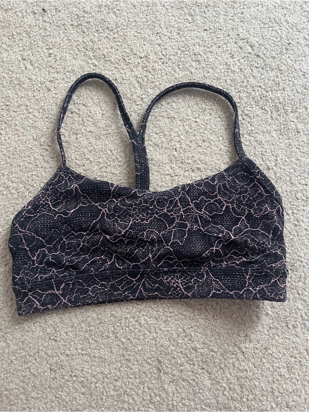 Lululemon Flow Y racerback sports bra